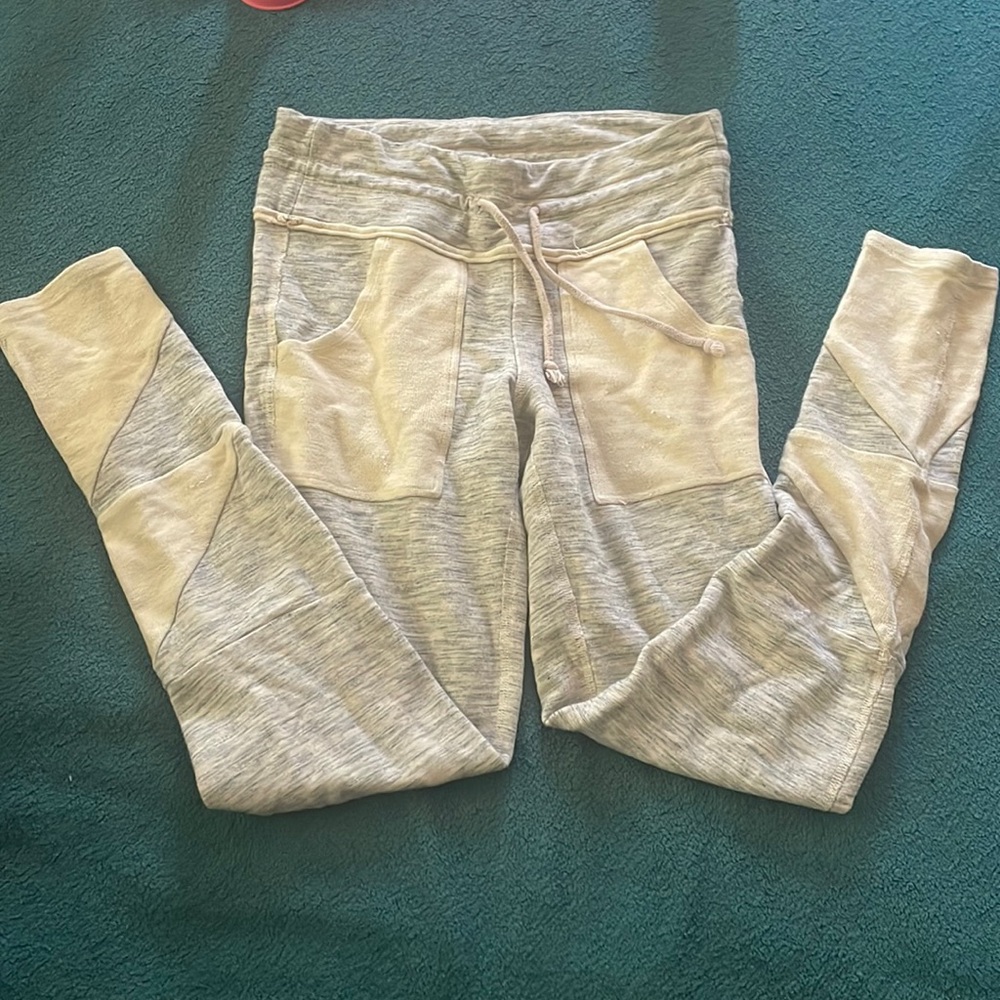 FREE PEOPLE leggings
